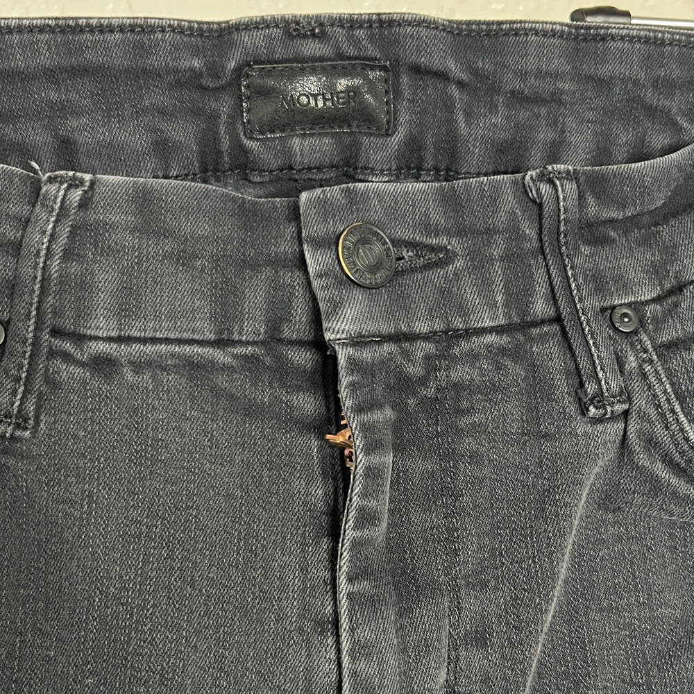 MOTHER jeans looker ankle fray distress black raw hem jeans woman’s size 30 - Picture 6 of 12